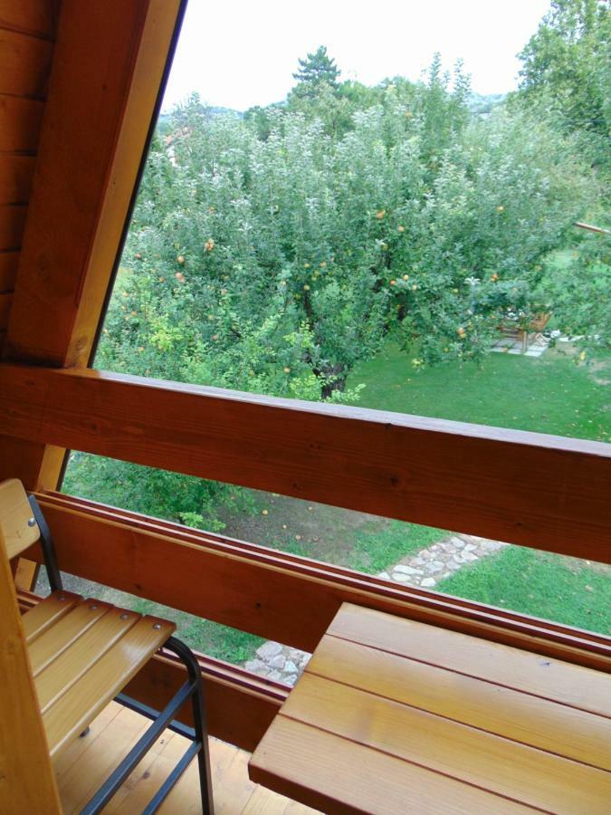Вилла Apple House Цетине Экстерьер фото